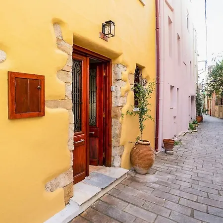 Maisonette In Center Of Chania With Roofgarden! *